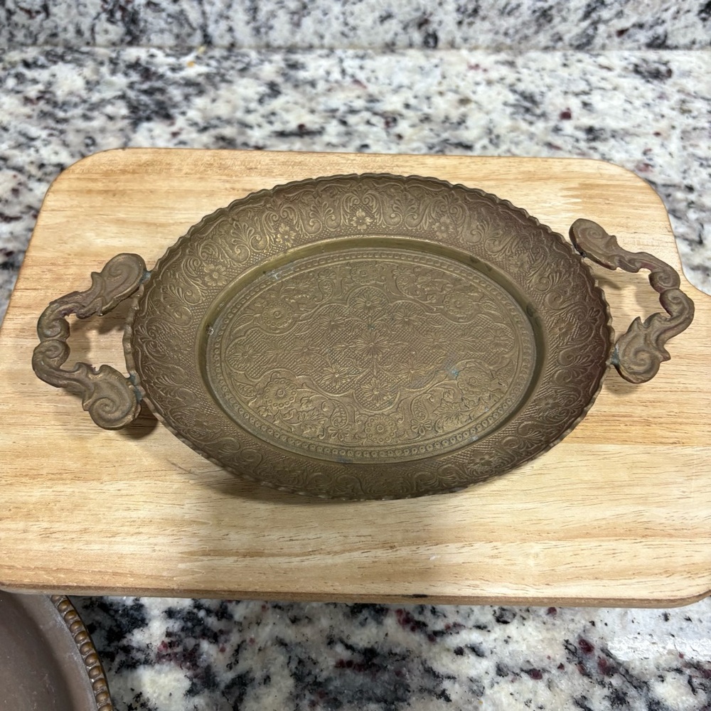 Vintage Brass Oval Dish - Ornate Design With Handles